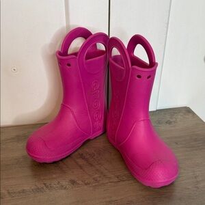 CROCS Kids Fuchsia Hot Pink Rain Boots - J1